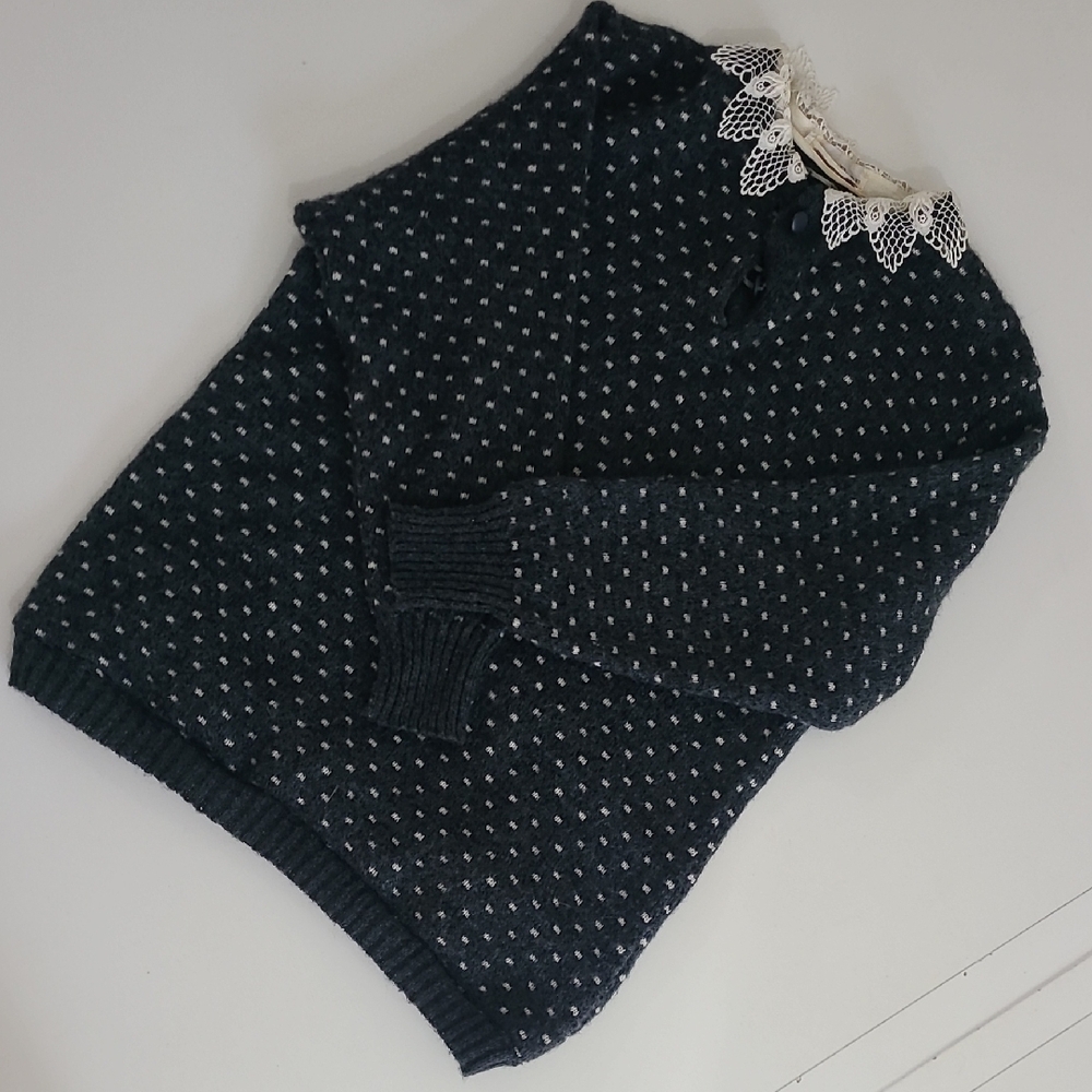 Handmade Sweater With Collar Vintage